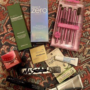 NWT Luxury Skincare and Makeup Bundle ($242 Value)!
